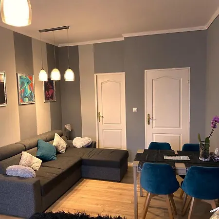 Проживание в семье Silwer Краков